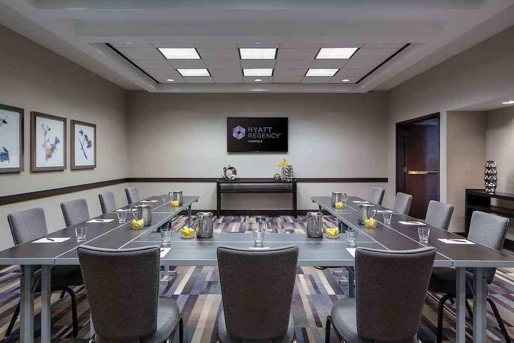 Hyatt Regency Deerfield 43/57