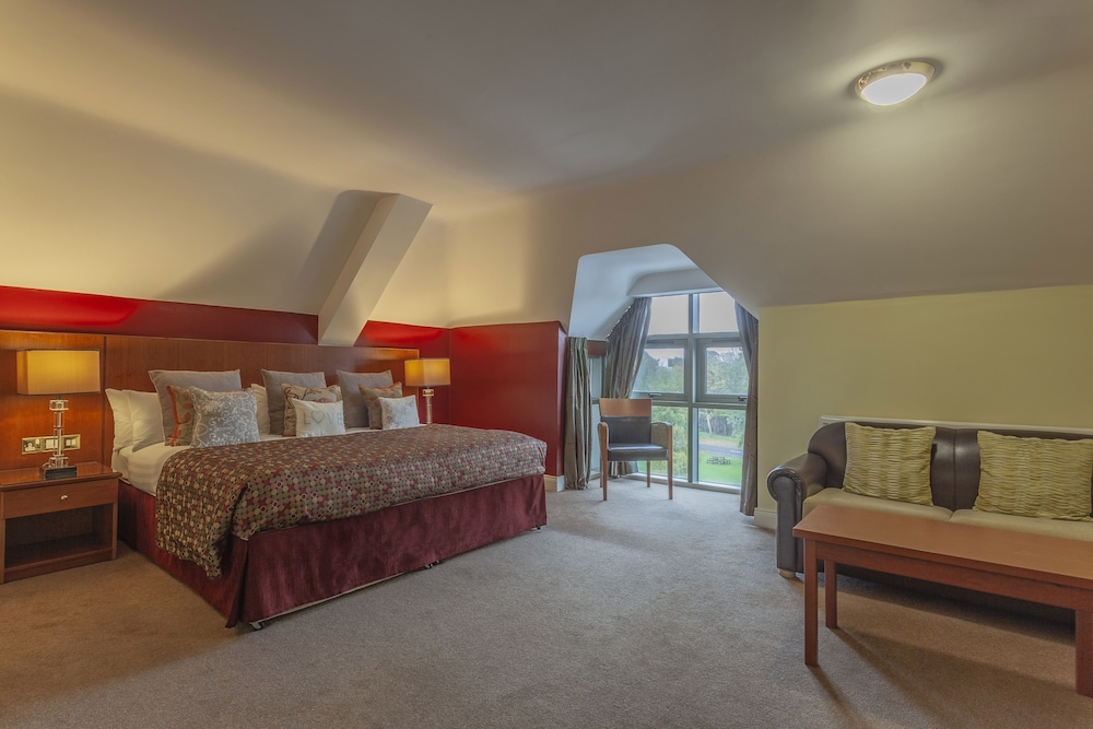 Silverbirch Hotel 14/63