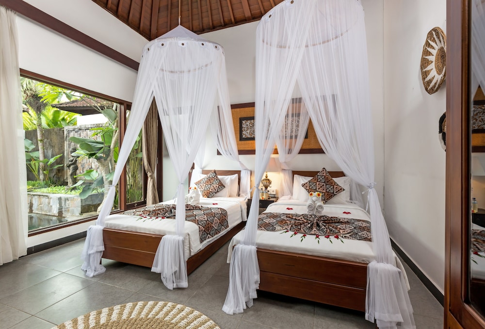 Ubud Raya Villa 12/50