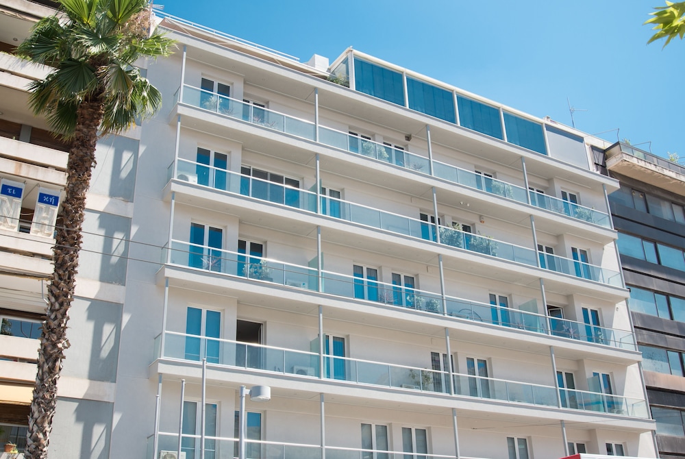 Pinacota Suites Athens 3/50