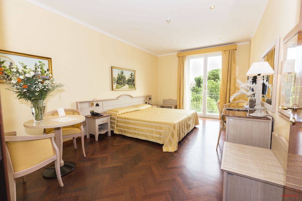 Hotel Giardino Inglese 11/44