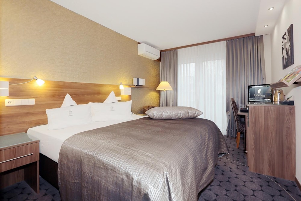 Best Western Premier Hotel An Der Wasserburg 22/68
