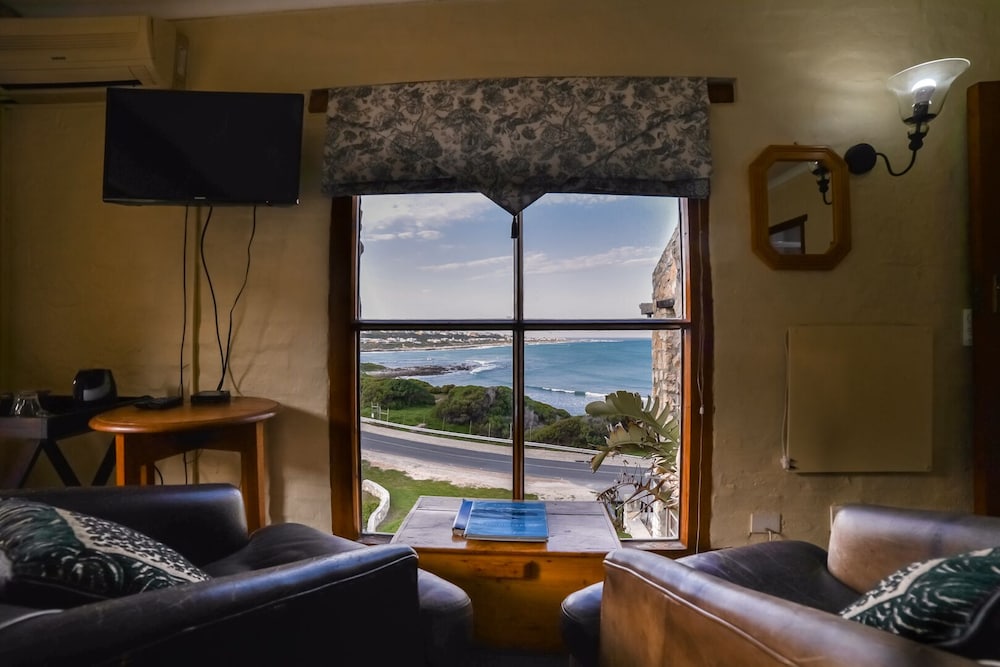 Agulhas Country Lodge 12/27
