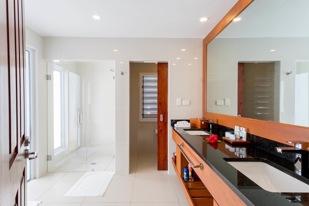 Lomani Island Resort and Spa - Adults only 62/62