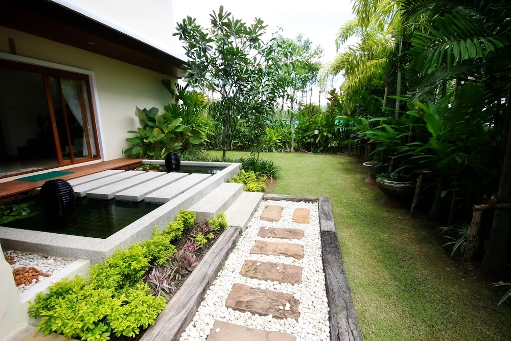 BANGTAO TROPICAL RESIDENCE RESORT & SPA 47/52