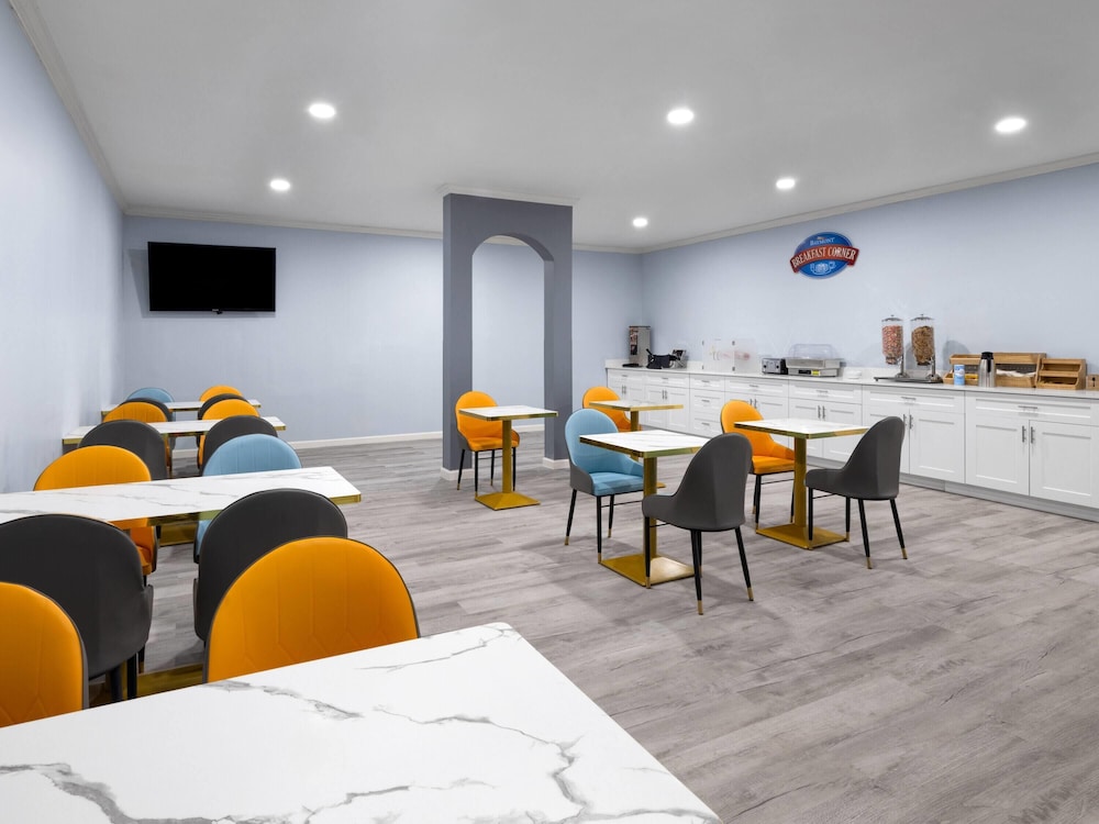 Travelodge by Wyndham Salisbury MD 33/50