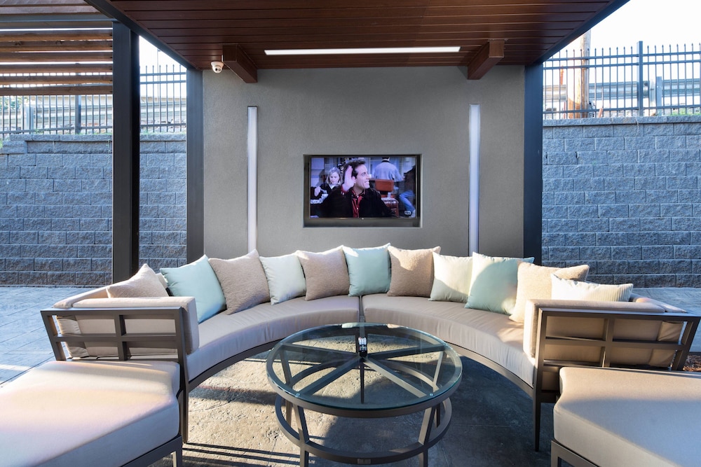 Hotel Courtyard By Marriott Russellville 32/39