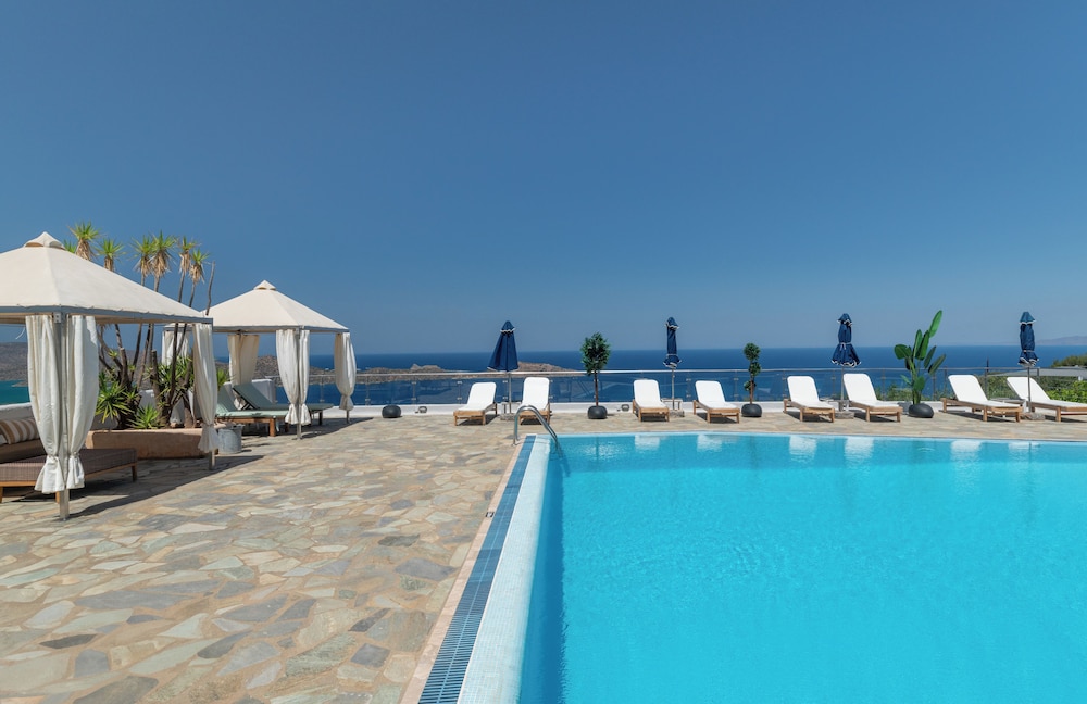Adrakos Apartments 65/78