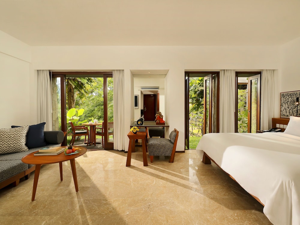 Room at Maya Ubud Resort Spa, Ubud