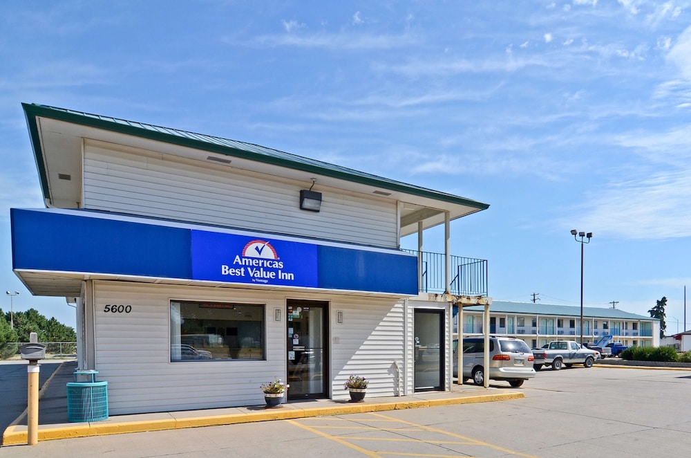 Americas Best Value Inn Lincoln photo1