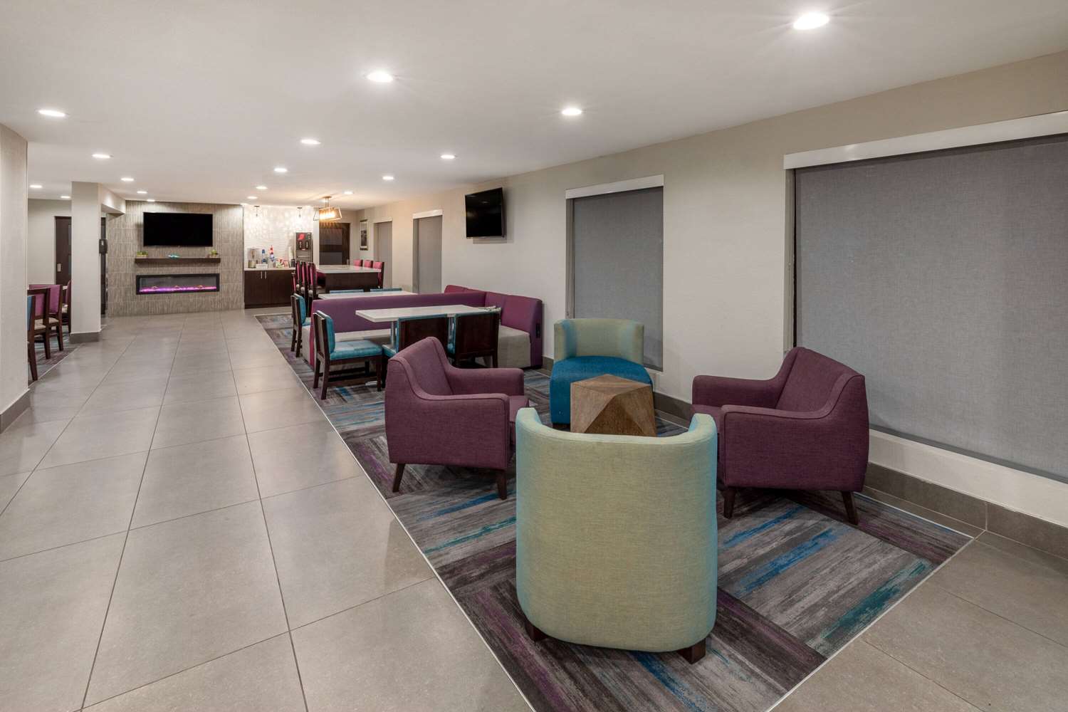 La Quinta Inn & Suites by Wyndham Houston NW Brookhollow 7/15