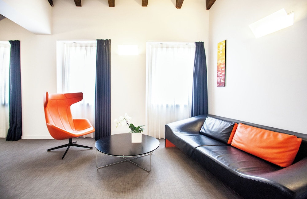 Urban Hotel Design 46/72