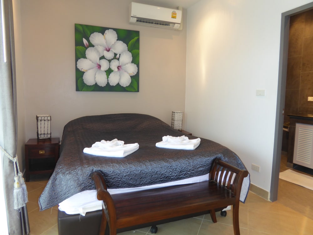 Oasis Garden & Pool Villa At Vip Resort 30/50