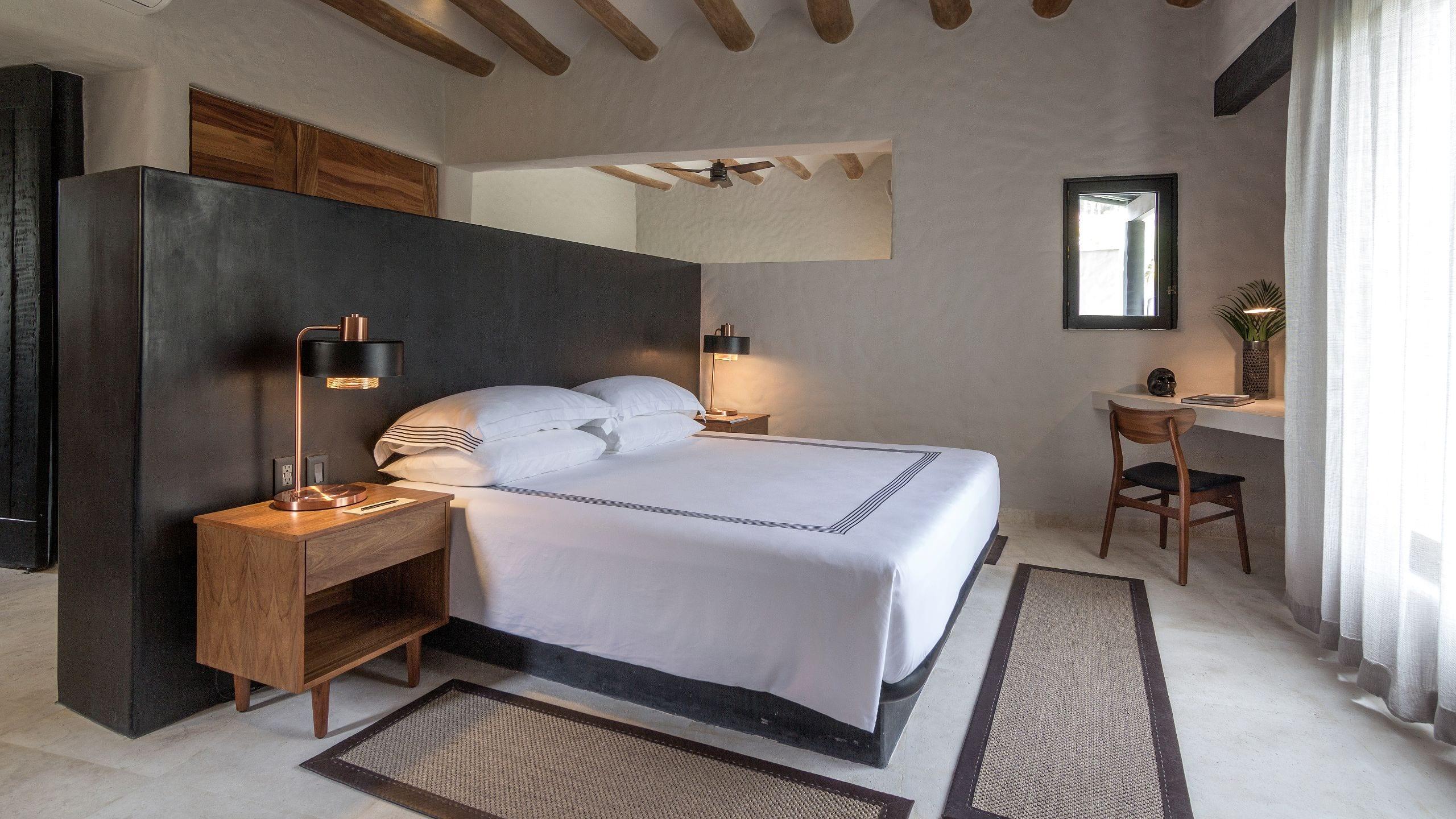 Suite, Beach Front