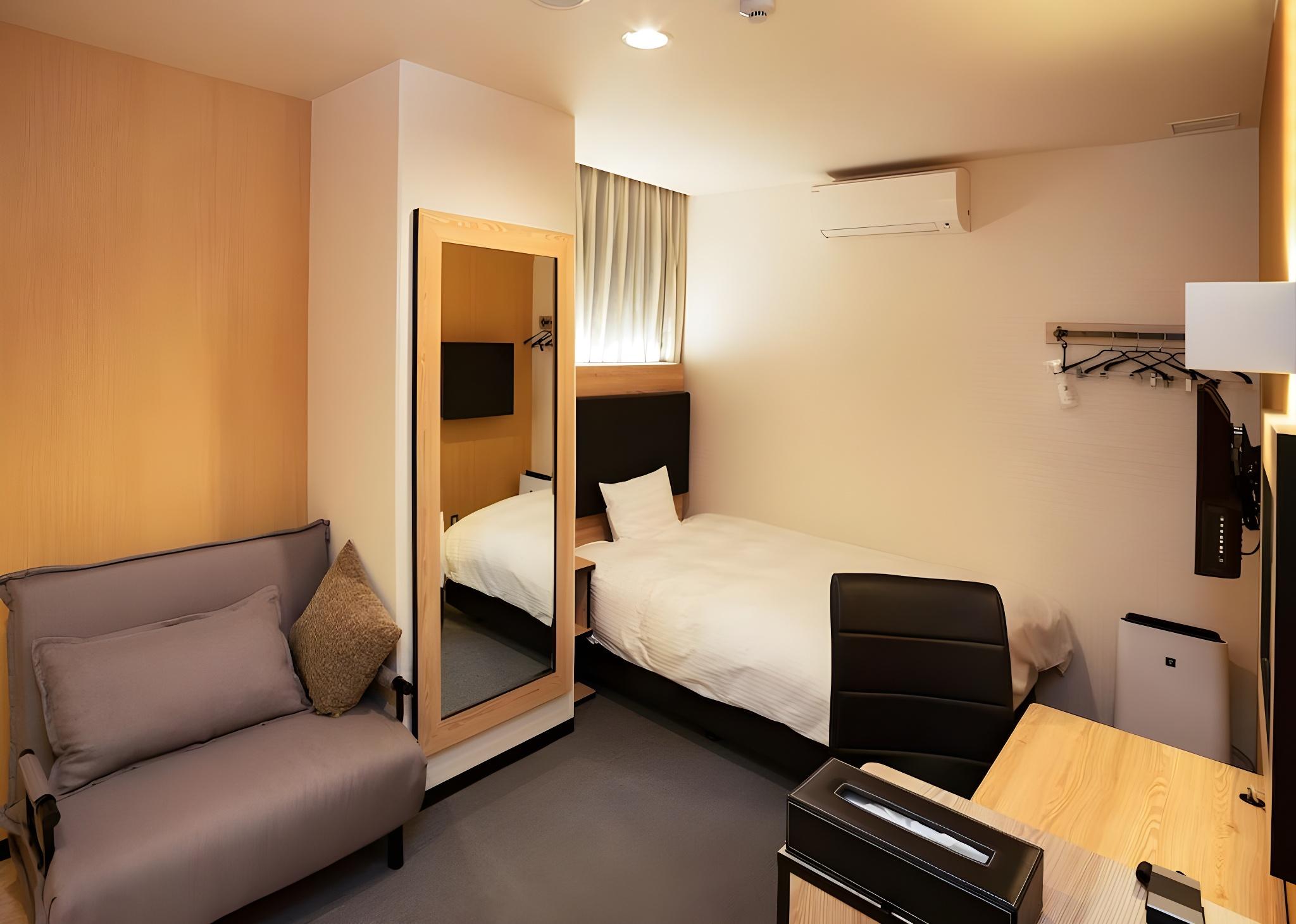 Universal, Double Bed, Accessible