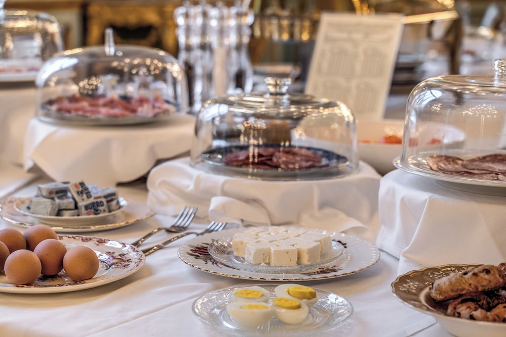 Palazzo Doria Suites 24/50