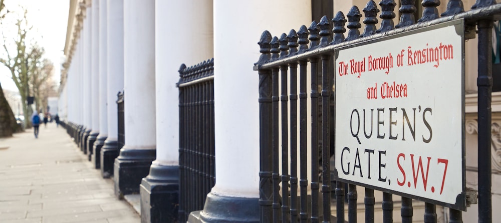 54 Queens Gate Hotel 31/50