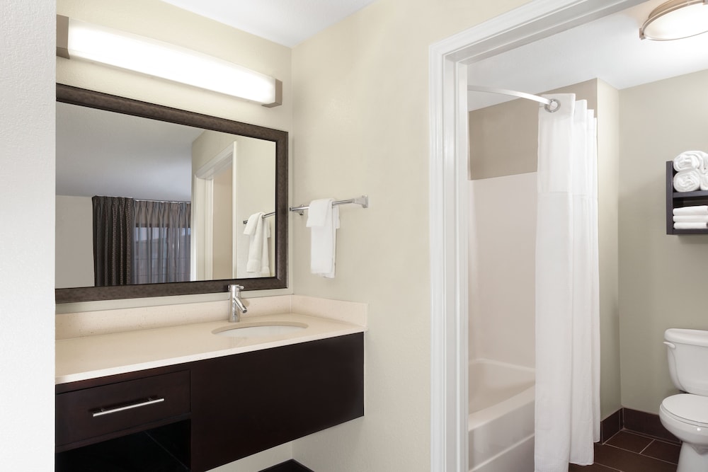 Staybridge Suites Springfield South 18/61