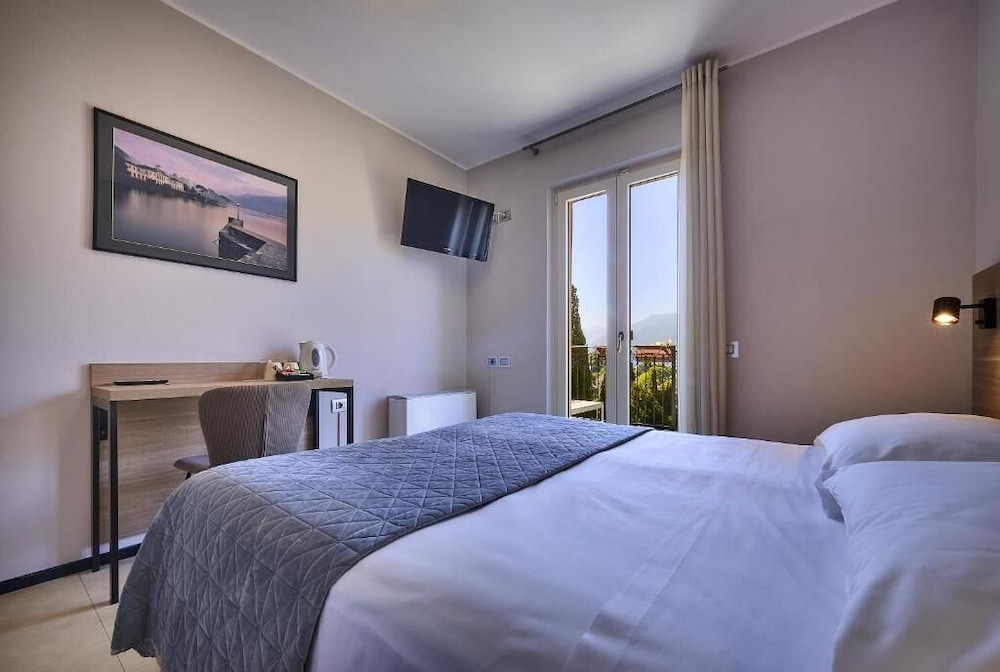 Hotel Don Ferrante 11/50