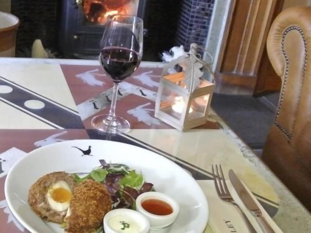 The Notley Arms Inn 26/41