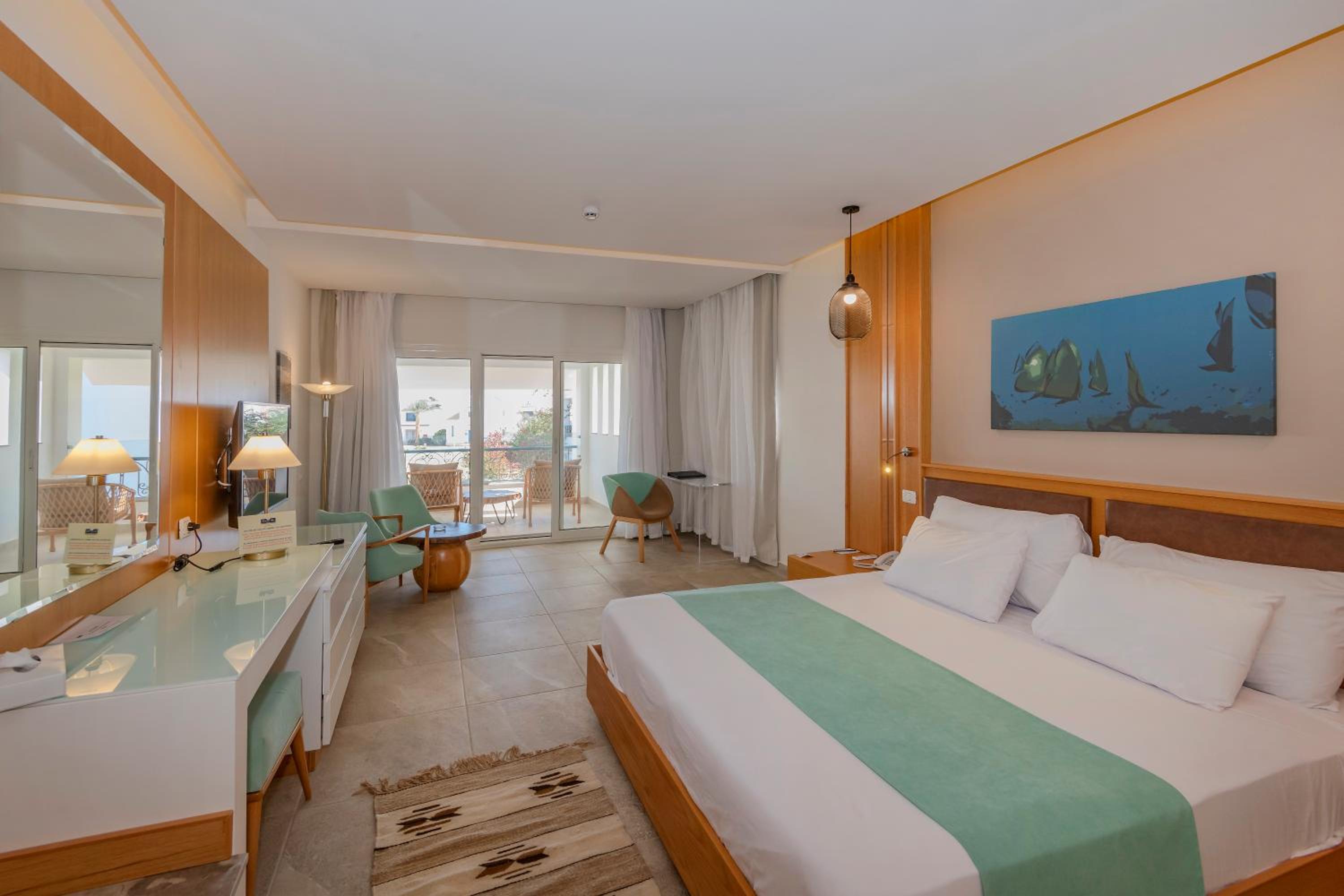 SIDE SEA VIEW ROOM