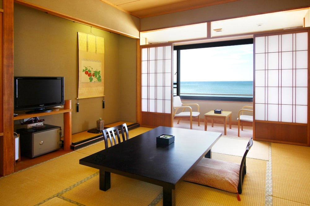 TAKEYA HOTEL 17/19