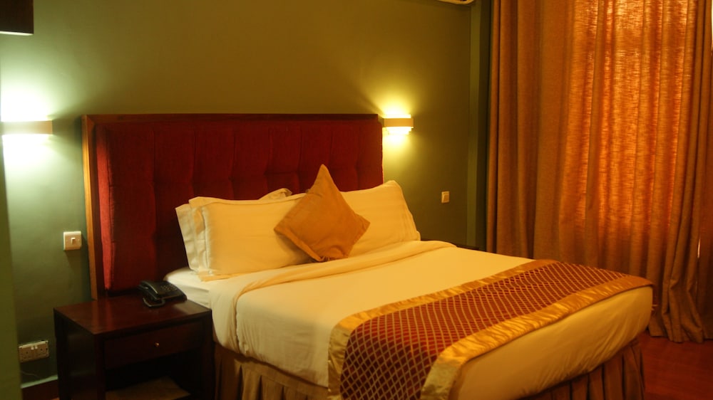 Regency Park Hotel 16/50