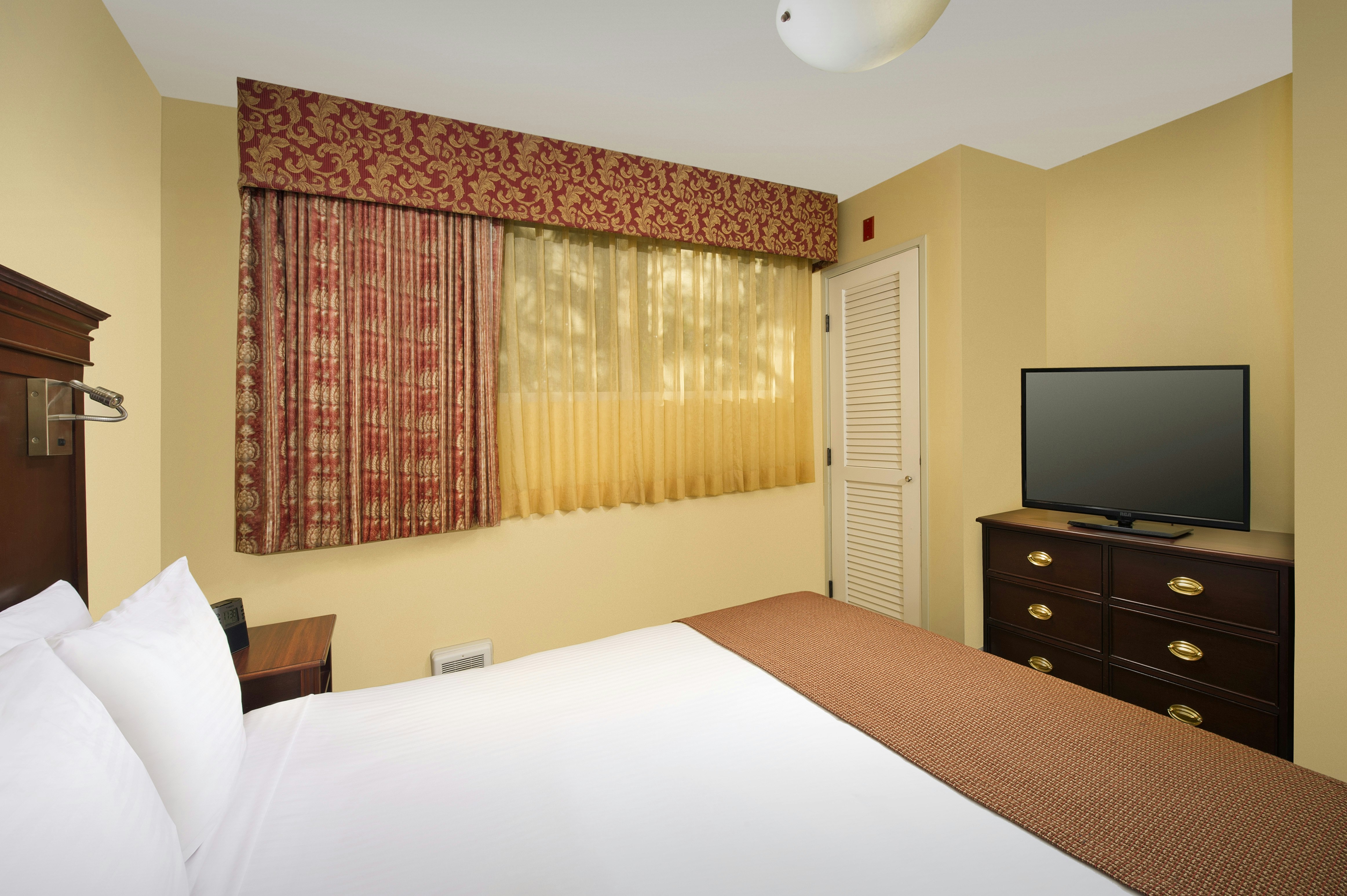 Park Lane Suites And Inn 19/50