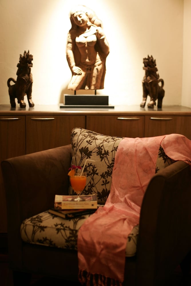 Best Comfort Bangkok Hotel 14/20