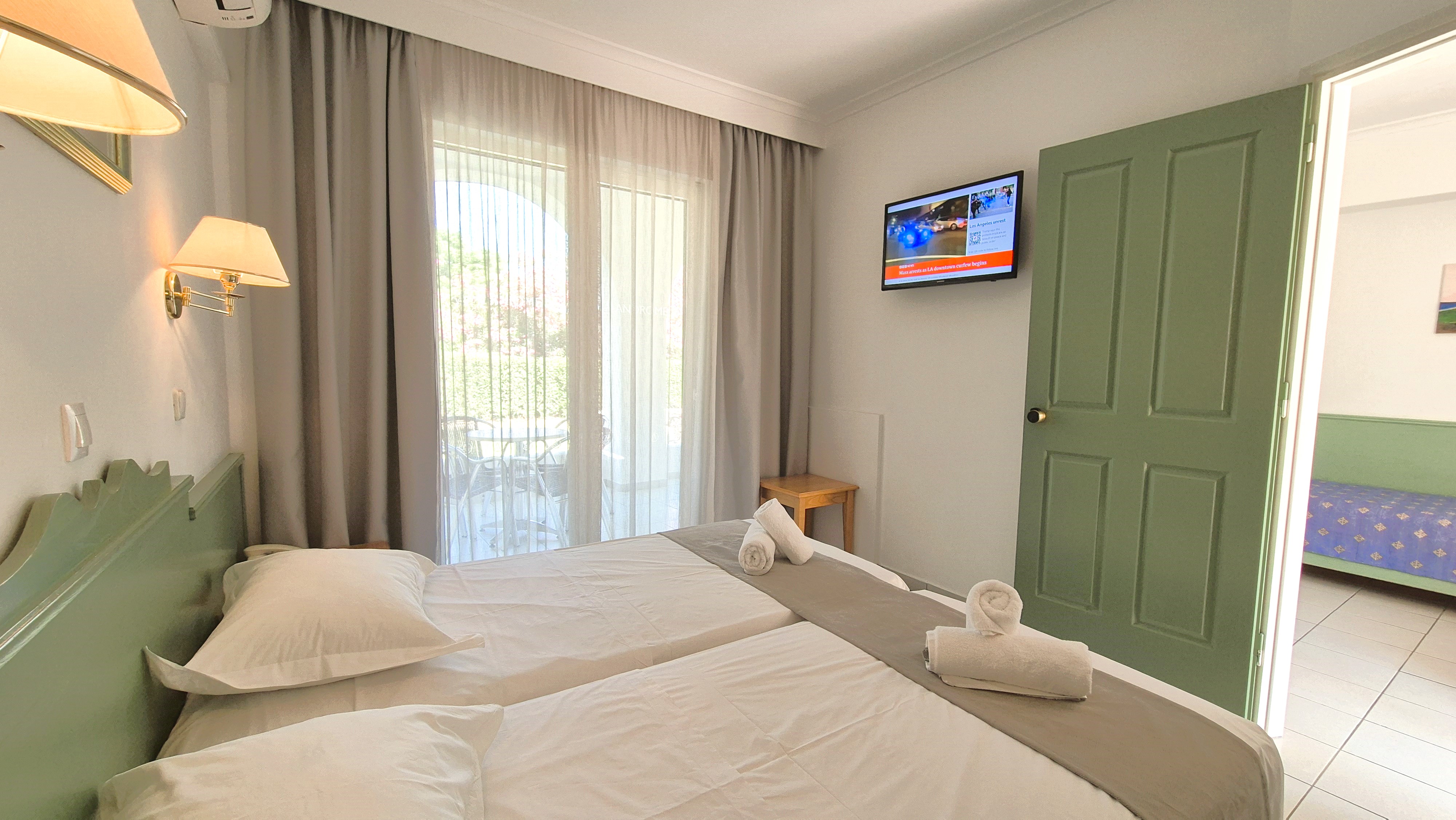 1 BEDROOM, APARTMENT