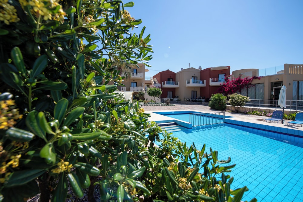 Ekavi Apartments 28/42