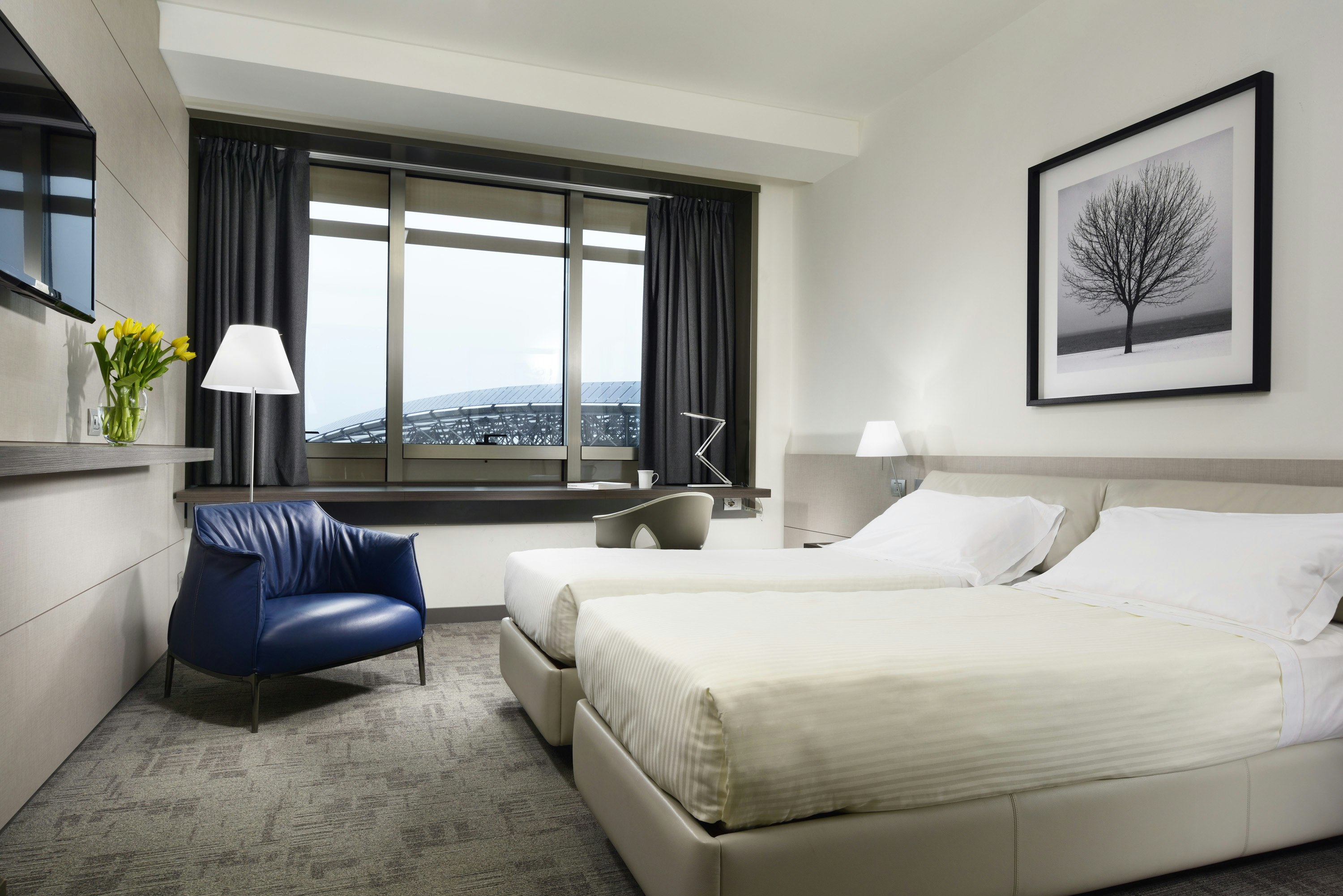 SUPERIOR, TWIN BEDS, SOFA