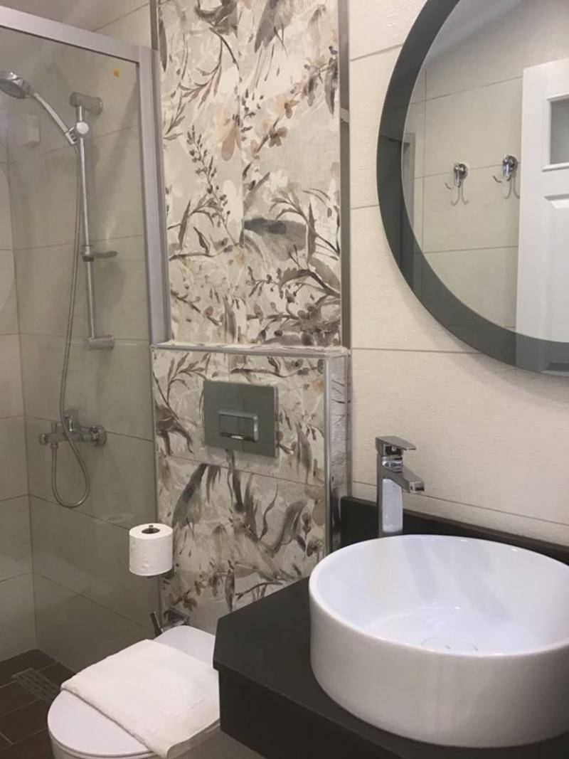 Ala Hotel 21/22
