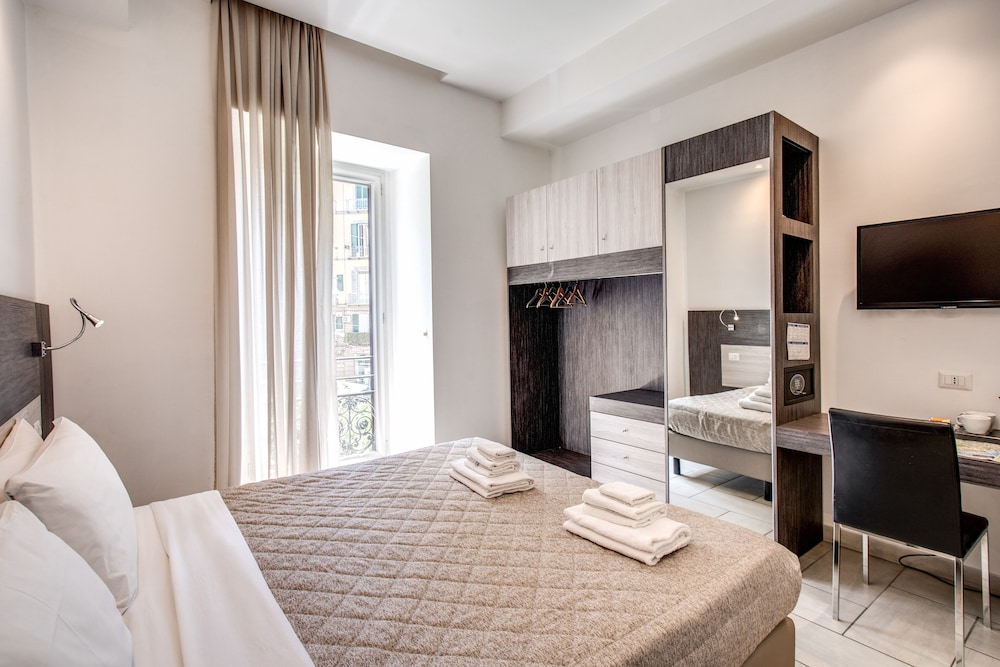 Napoli Suite Hotel 13/26