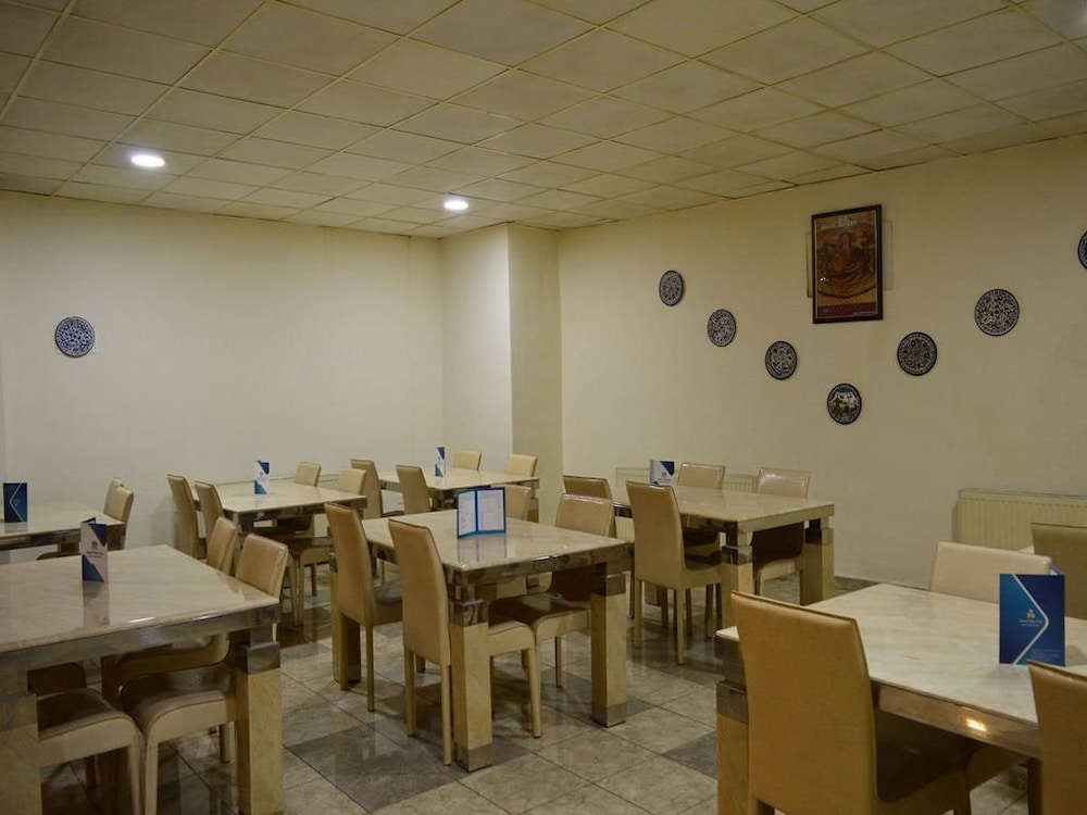 Amman Palace Hotel 48/50