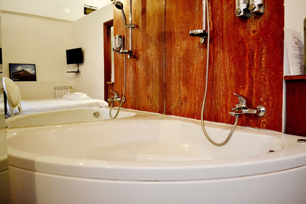 Luxury Navona 53/58
