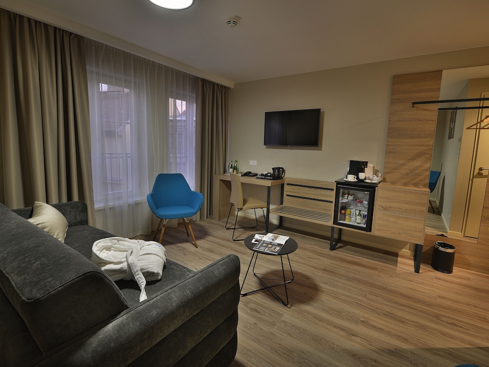 Ea Hotel New Town 22/47