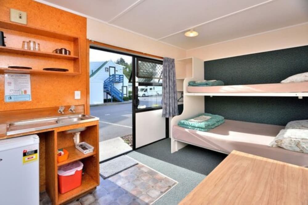 Auckland North Shore Motels & Holiday Park 31/56