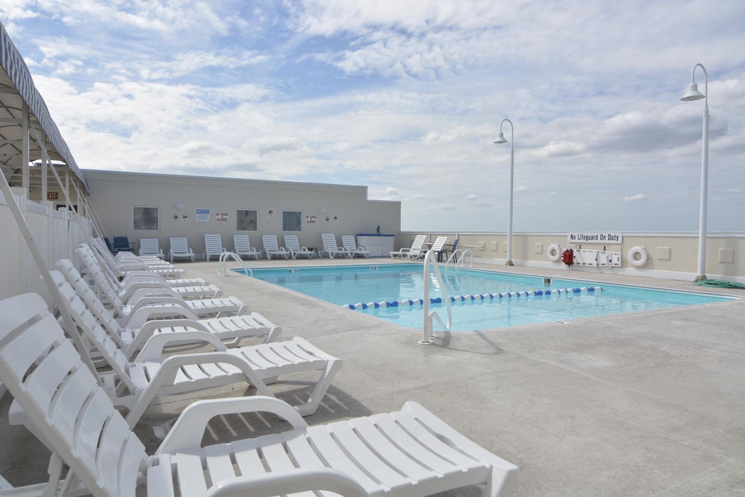 Biscayne Suites 43/49
