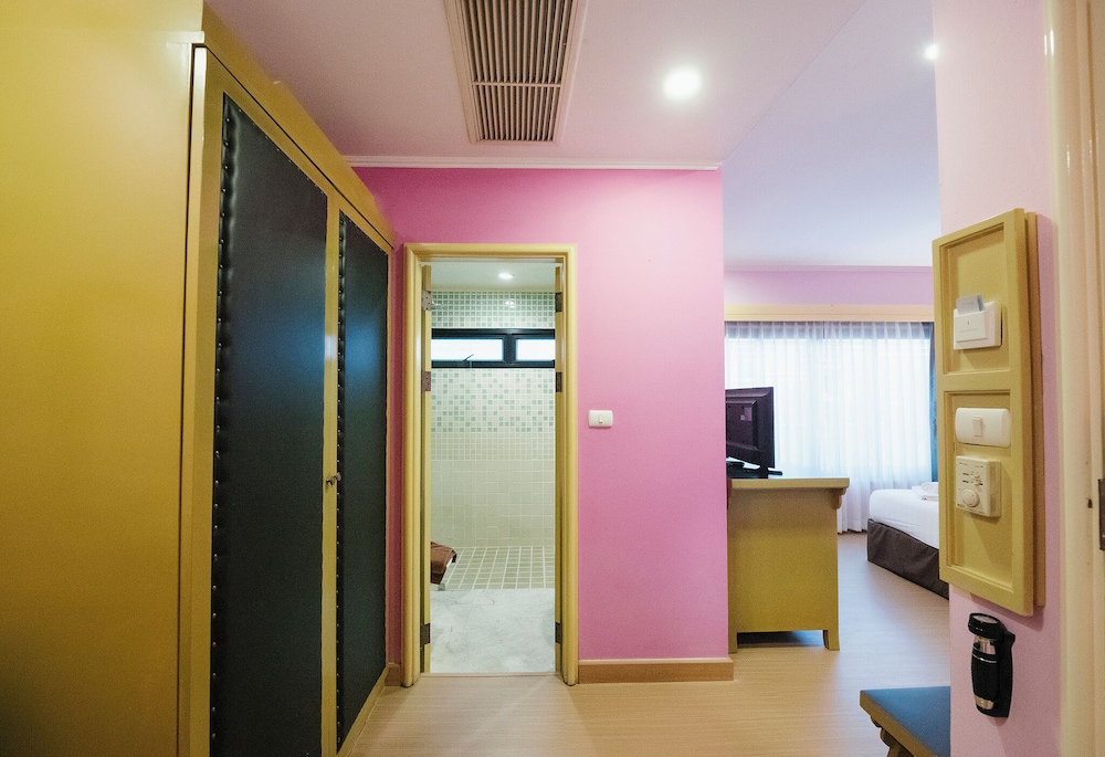 La Seine City Resort 24/46