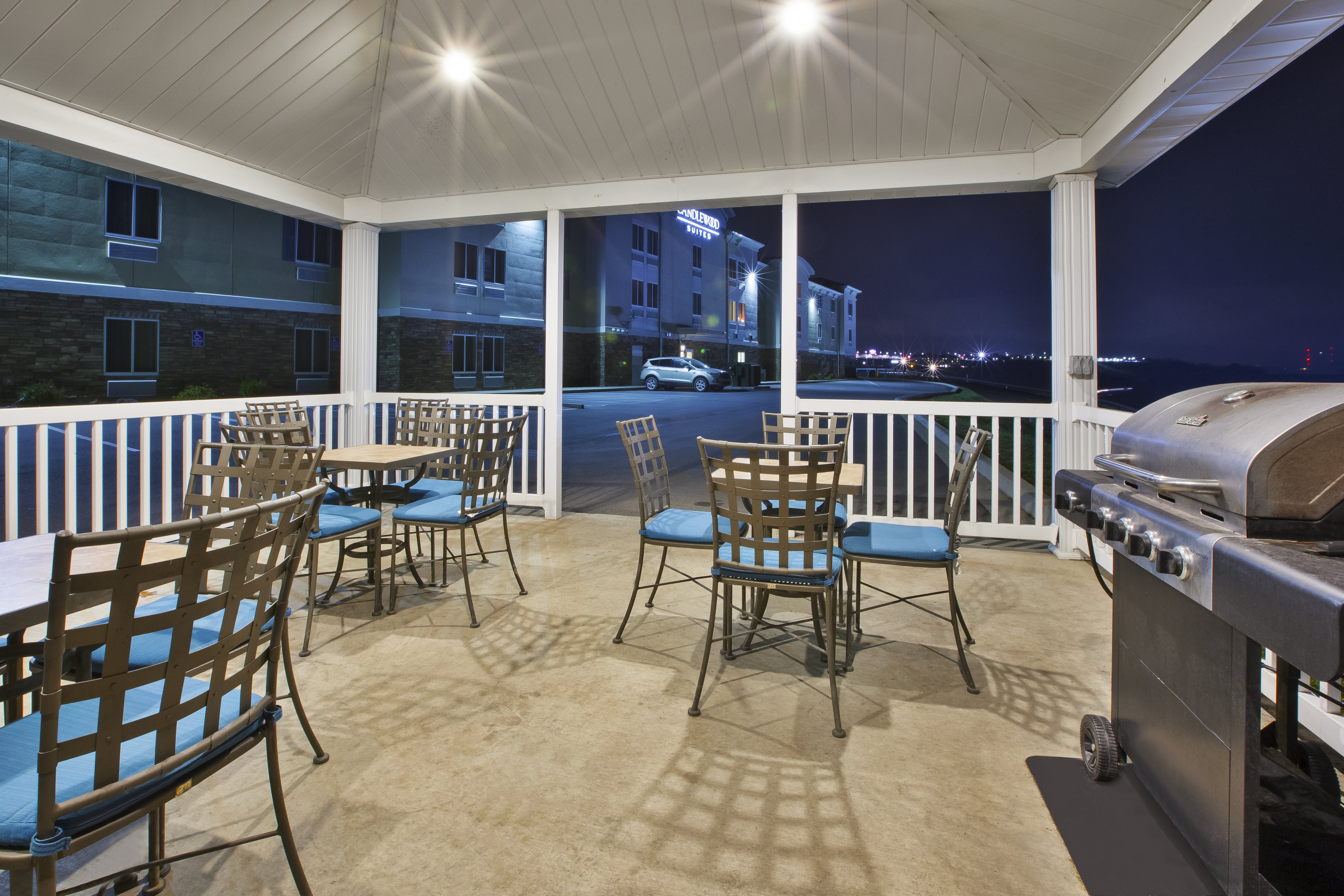 Candlewood Suites Morgantown Univ West Virginia 44/61