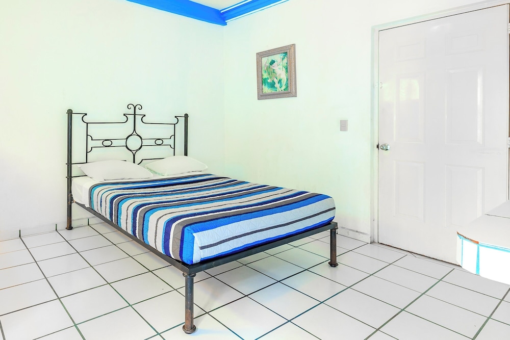 STANDARD, DOUBLE BED