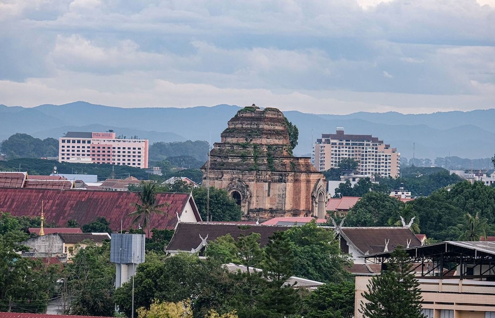 Icon Park Hotel Chiang Mai 64/67