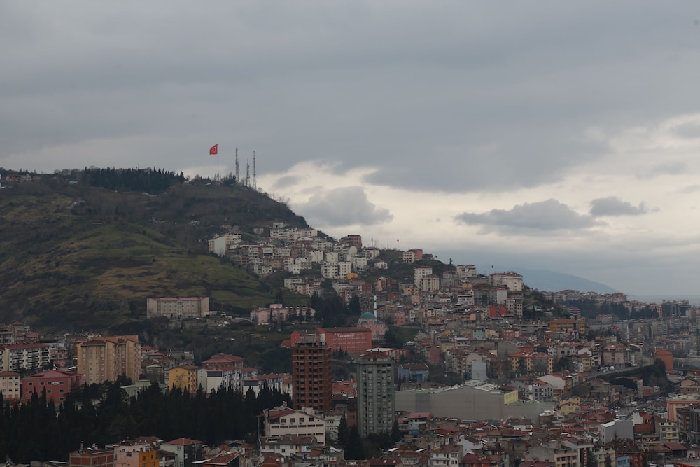 Azra Suite Otel 40/50