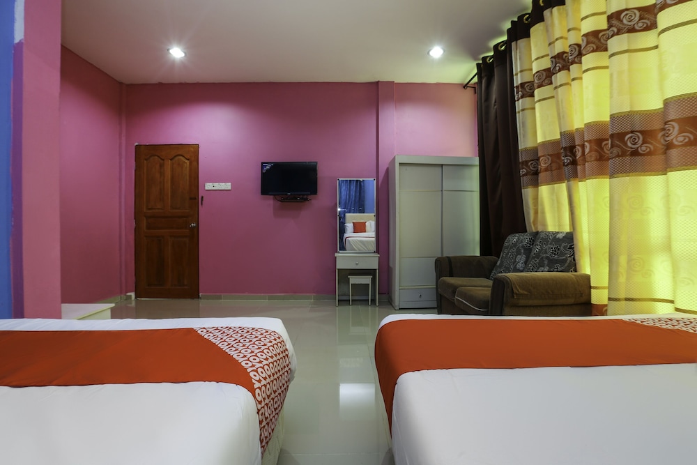 OYO 89933 Nun Hotel 14/19