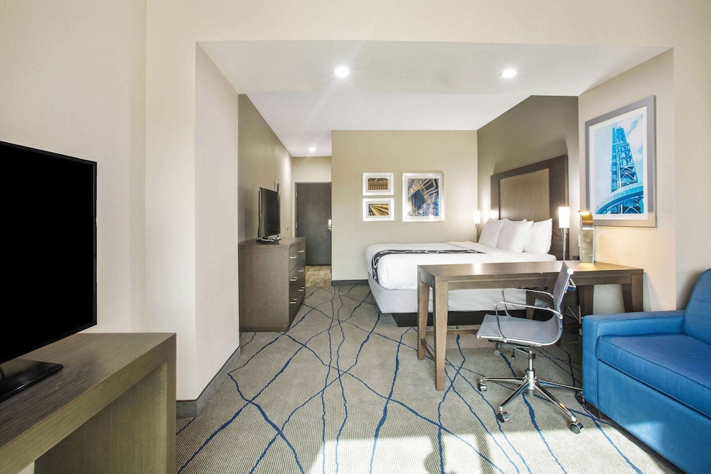 La Quinta Inn & Suites By Wyndham Ponca City 21/45