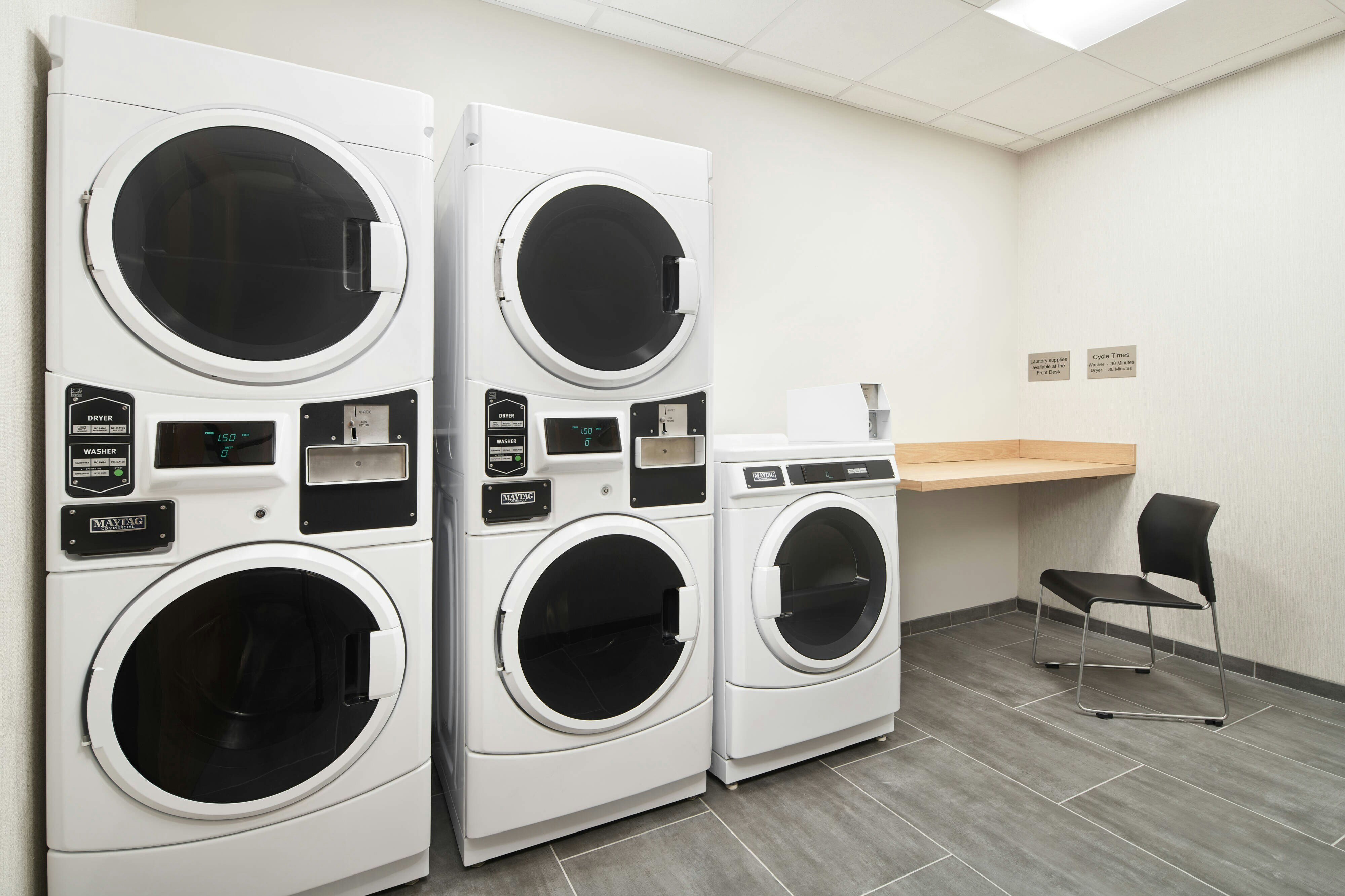 Fairfield Inn and Suites by Marriott Tampa Riverview 24/41
