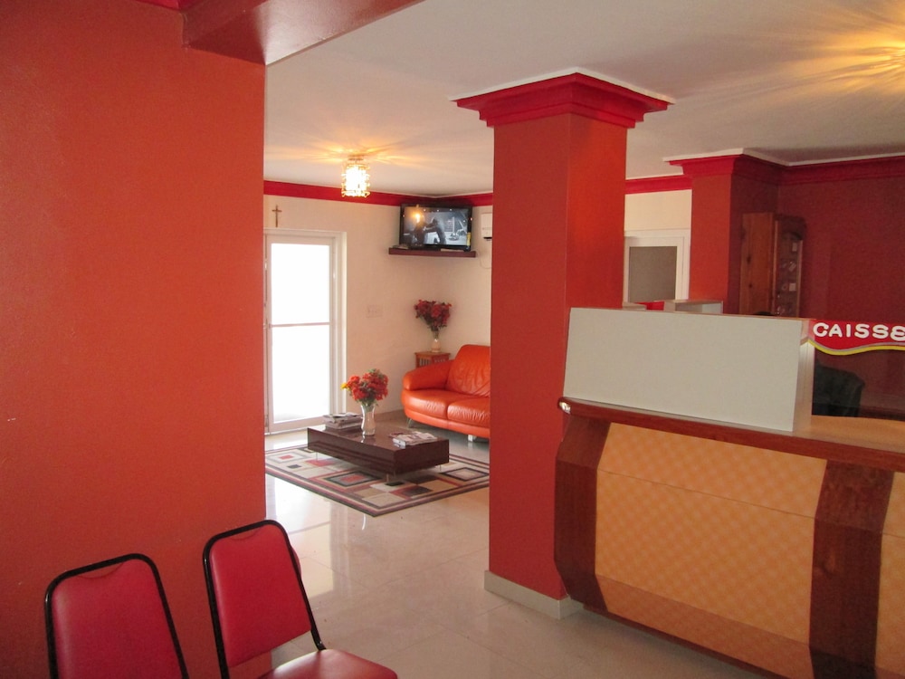 Seven Stars Hotel 44/50