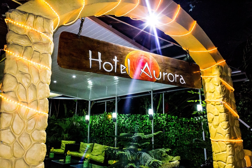 Hotel Aurora 5/50