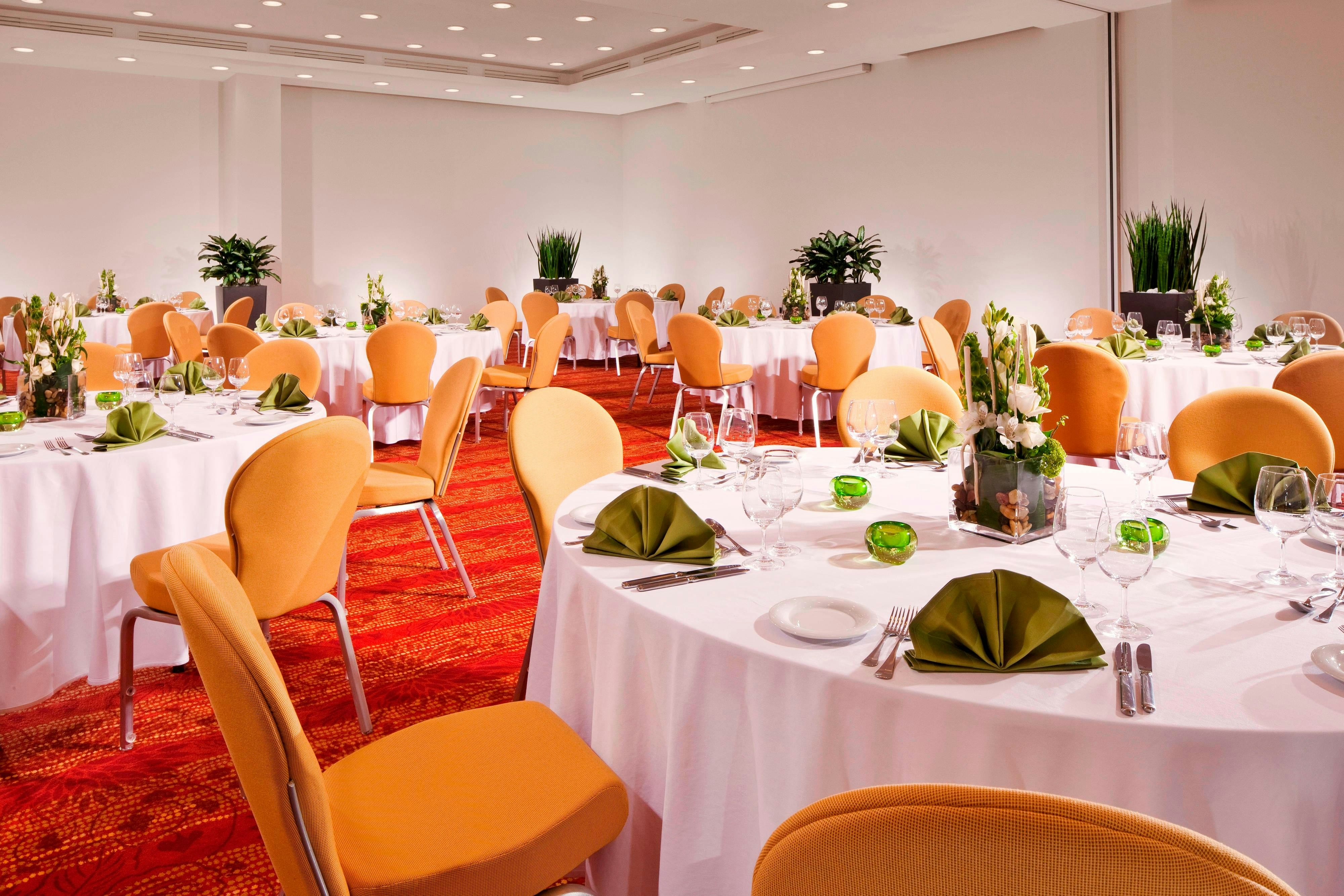 Courtyard By Marriott Budapest City Center Hotel 35/45